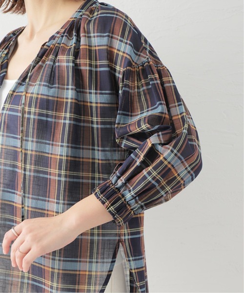 Spick & Span(スピックアンドスパン)の「スラブチェックVカラー ブラウス(シャツ/ブラウス・レディース・ネイビー/グリーン・FREE)」の19枚目の写真