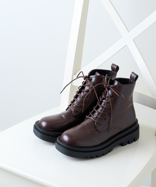 Noubel Voug Relax（ヌーベルヴォーグリラックス）の「トラックソールレースアップブーツ（ブーツ・レディース・アイボリー/ブラック/ダークブラウン・S/M/L/LL/3L）」の3枚目の写真