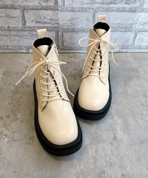 Noubel Voug Relax（ヌーベルヴォーグリラックス）の「トラックソールレースアップブーツ（ブーツ・レディース・アイボリー/ブラック/ダークブラウン・S/M/L/LL/3L）」の14枚目の写真