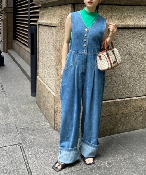 AMAIL(アマイル)の「Denim Straight coverall(サロペット/オーバーオール・レディース・ブルー・FREE)」の14枚目の写真