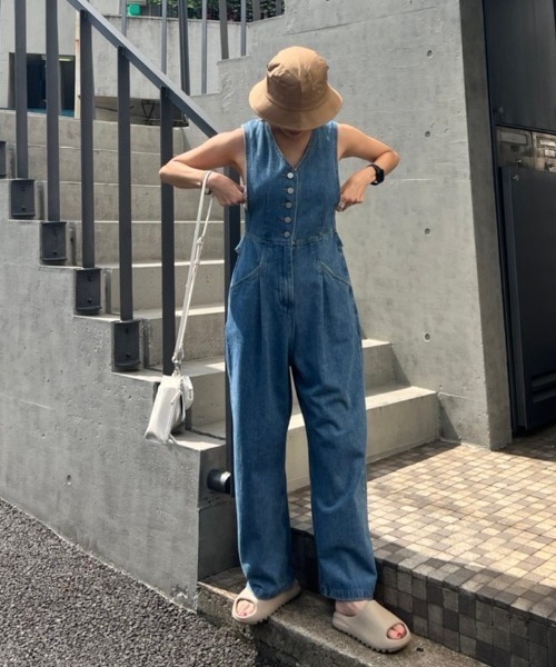 AMAIL(アマイル)の「Denim Straight coverall(サロペット/オーバーオール・レディース・ブルー・FREE)」の19枚目の写真