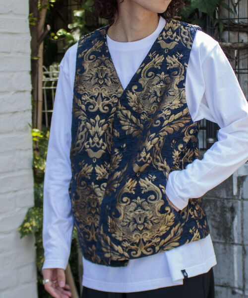 GLOSTER（グロスター）の「【GLOSTER/グロスター】ゴブラン柄ベスト アンティーク調 レトロ ジオメトリックパターン（ベスト・メンズ・ホワイト系その他/ブルー系その他・S/M/L）」の5枚目の写真