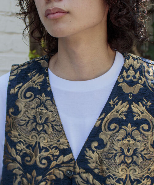 GLOSTER（グロスター）の「【GLOSTER/グロスター】ゴブラン柄ベスト アンティーク調 レトロ ジオメトリックパターン（ベスト・メンズ・ホワイト系その他/ブルー系その他・S/M/L）」の6枚目の写真