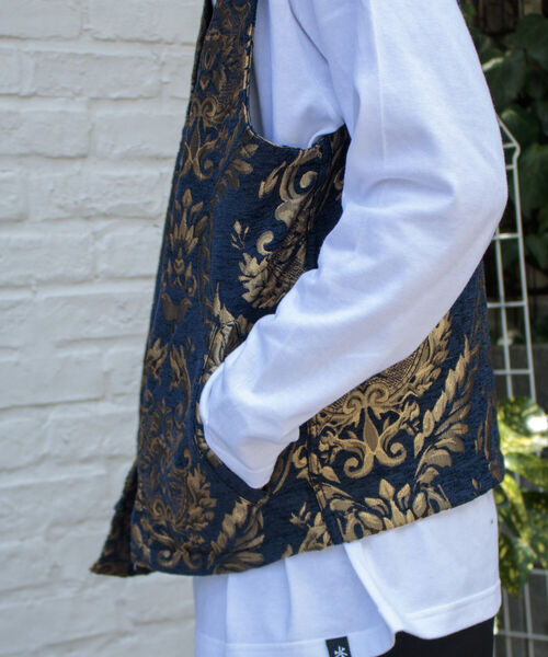 GLOSTER（グロスター）の「【GLOSTER/グロスター】ゴブラン柄ベスト アンティーク調 レトロ ジオメトリックパターン（ベスト・メンズ・ホワイト系その他/ブルー系その他・S/M/L）」の7枚目の写真