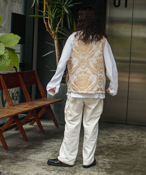 GLOSTER（グロスター）の「【GLOSTER/グロスター】ゴブラン柄ベスト アンティーク調 レトロ ジオメトリックパターン（ベスト・メンズ・ホワイト系その他/ブルー系その他・S/M/L）」の20枚目の写真