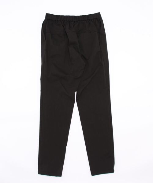 BEARDSLEY（ビアズリー）の「綿タックスリムパンツ：低身長・ウエスト背中側ゴム・高身長にも３サイズ展開（その他パンツ・レディース・ホワイト/ブラック/グレー/カーキ・1/2/0）」の21枚目の写真