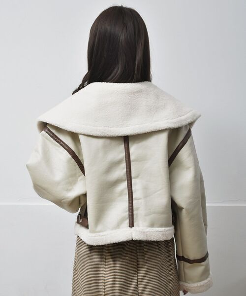 RETRO GIRL（レトロガール）の「FレザームートンJK（ムートンコート・レディース・ナチュラル/ライトブラウン・FREE）」の9枚目の写真