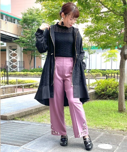 axes femme（アクシーズファム）の「花刺繍ストレートカットパンツ（その他パンツ・レディース・ブラック/ダークブラウン/パープル/ダークグリーン・LARGE/MEDIUM）」の4枚目の写真