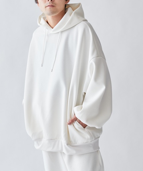 Lui's（ルイス）の「【リラックスライトウェイト】BIGフーディー（パーカー・メンズ・ホワイト/チャコールグレー/ブラック・FREE）」の9枚目の写真