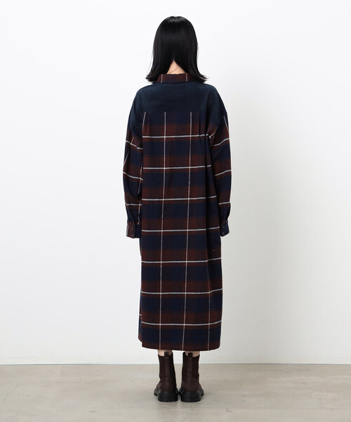 ONIGIRI（オニギリ）の「チェック柄　シャツワンピース（シャツワンピース・レディース・ネイビー/グリーン・FREE）」の15枚目の写真