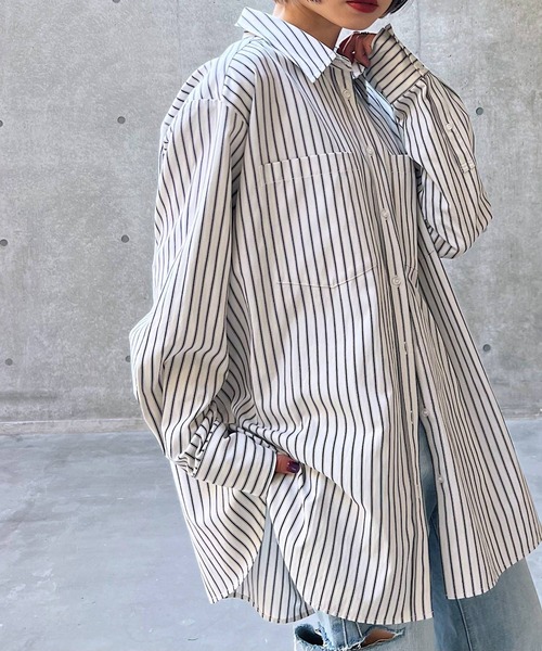 PAGEBOY（ページボーイ）の「ストライプBIGシャツ（シャツ/ブラウス・レディース・ホワイト×ブラック/ピンク/ブルー系その他・FREE）」の5枚目の写真