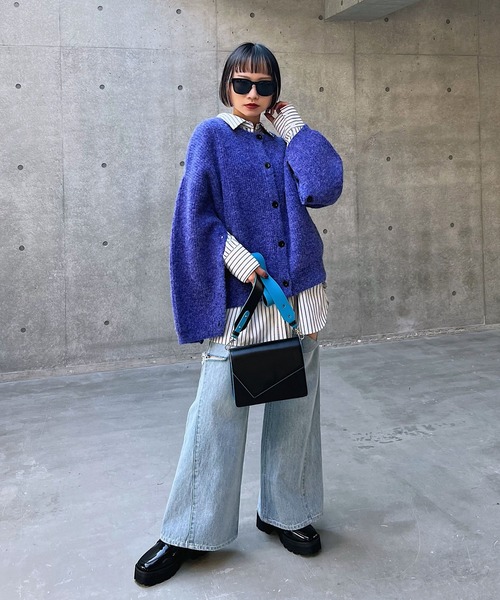 PAGEBOY（ページボーイ）の「ストライプBIGシャツ（シャツ/ブラウス・レディース・ホワイト×ブラック/ピンク/ブルー系その他・FREE）」の7枚目の写真