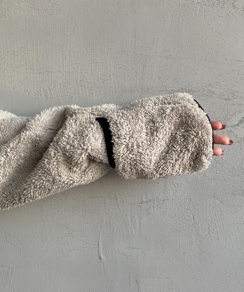 CHUMS（チャムス）の「【WEB限定】[CHUMS/チャムス] ボンディングフリース ボアジップパーカー（その他アウター・レディース・ブラック/ベージュ/グレー・M/L/XL）」の13枚目の写真