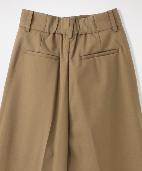 LOVELESS(ラブレス)の「キャメルタックワイドパンツ(その他パンツ・レディース・ベージュ系その他7・34/36/38)」の6枚目の写真