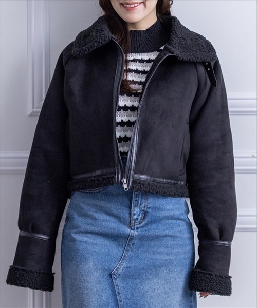 clear(クリア)の「ショートムートンジャケット(ムートンコート・レディース・ブラック/アイボリー・F)」の2枚目の写真