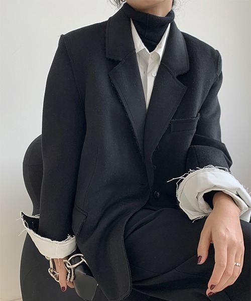 chuclla(チュクラ)の「カットアウト ウールテーラードジャケット chw22a137(テーラードジャケット・レディース・ブラック/グレー・M/S)」の2枚目の写真