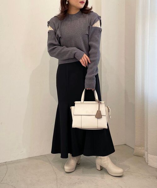 MAJESTIC LEGON(マジェスティックレゴン)の「タートルネックレーストップス(Tシャツ/カットソー・レディース・アイボリー/クリーム・MEDIUM)」の5枚目の写真