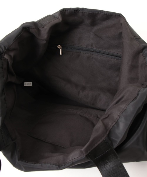 the case（ザケース）の「[THE CASE SELECT]Shining drawstring tote 巾着トートバッグ（ショルダーバッグ・レディース・ブラック/グリーン/ベージュ/マスタード・FREE）」の9枚目の写真