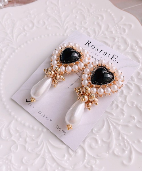 tone(トーン)の「【RosraiE】ブラックハート つぶつぶドロップパール ピアス(MA)(ピアス(両耳用)・レディース・ゴールド・FREE)」の3枚目の写真