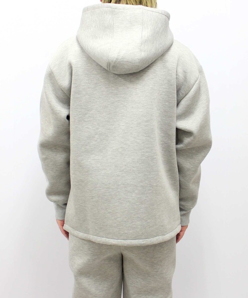 SHISKY（シスキー）の「【GOLF】ゴルフウェア　ボンディングZIPパーカー（ゴルフグッズ・メンズ・ブラック/杢グレー・M/L/XL）」の7枚目の写真