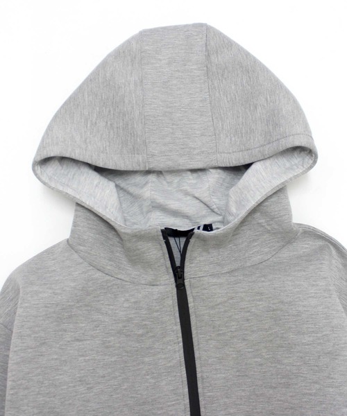 SHISKY（シスキー）の「【GOLF】ゴルフウェア　ボンディングZIPパーカー（ゴルフグッズ・メンズ・ブラック/杢グレー・M/L/XL）」の9枚目の写真