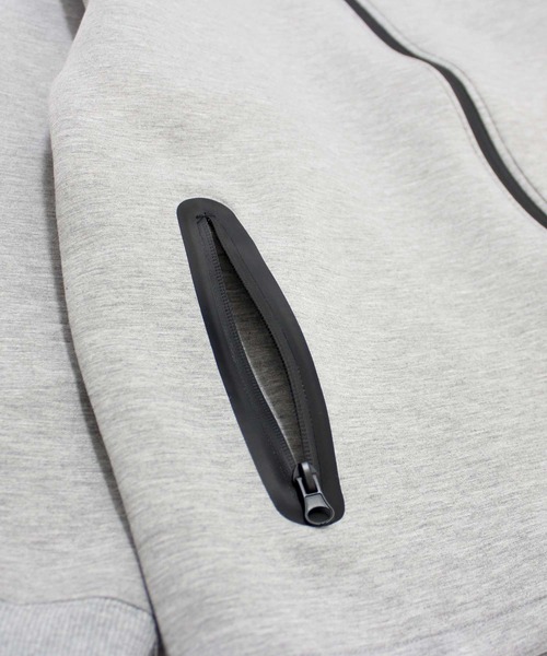 SHISKY（シスキー）の「【GOLF】ゴルフウェア　ボンディングZIPパーカー（ゴルフグッズ・メンズ・ブラック/杢グレー・M/L/XL）」の11枚目の写真