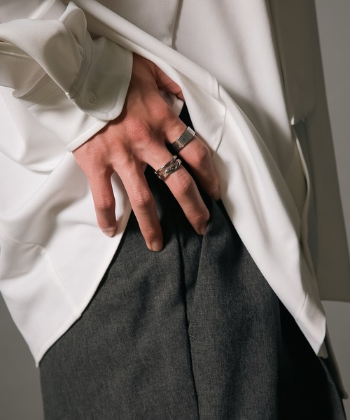 UNIIT（ユニット）の「【UNIIT/ユニット】 ワイドシルエット 　ワイドパンツ　センタープレス　イージーパンツ 韓国ファッション モードファッション キレイ目　ウエストゴム（その他パンツ・メンズ・チャコールグレー/ブラック/ベージュ・X-LARGE/LARGE/MEDIUM/SMALL）」の5枚目の写真