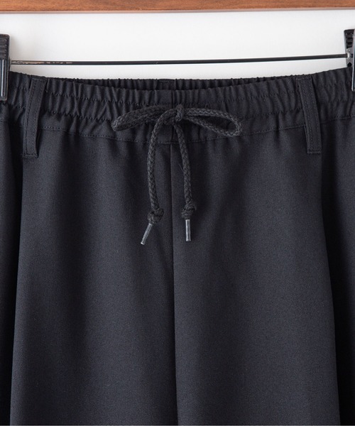 UNIIT（ユニット）の「【UNIIT/ユニット】 ワイドシルエット 　ワイドパンツ　センタープレス　イージーパンツ 韓国ファッション モードファッション キレイ目　ウエストゴム（その他パンツ・メンズ・チャコールグレー/ブラック/ベージュ・X-LARGE/LARGE/MEDIUM/SMALL）」の14枚目の写真