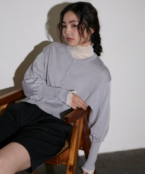 ECRIRE（エクリール）の「【陽コラボ】パールボタンカーディガン（カーディガン/ボレロ・レディース・アイボリー/ブラック/グレー・M）」の10枚目の写真