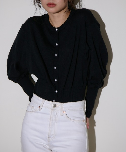 ECRIRE（エクリール）の「【陽コラボ】パールボタンカーディガン（カーディガン/ボレロ・レディース・アイボリー/ブラック/グレー・M）」の9枚目の写真