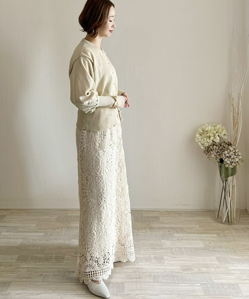 ECRIRE（エクリール）の「【陽コラボ】パールボタンカーディガン（カーディガン/ボレロ・レディース・アイボリー/ブラック/グレー・M）」の17枚目の写真