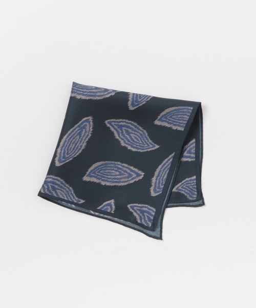 URBAN RESEARCH DOORS（アーバンリサーチドアーズ）の「LIFE STYLE TAILOR　シルクプリントチーフ2（ハンカチ/ハンドタオル・メンズ・ライトブラウン/ネイビー/ブラウン・-）」の4枚目の写真