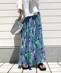 Q | ウォーターフラワープリーツスカート(スカート)