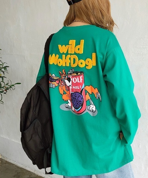 SHEENA(シーナ)の「WolfDog刺しゅうルーズロンT(Tシャツ/カットソー・レディース・ホワイト/グリーン/パープル/チャコールグレー/ピンク・M)」の4枚目の写真