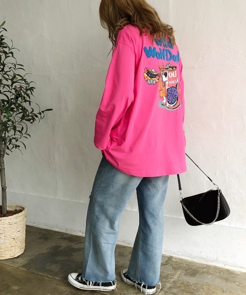 SHEENA(シーナ)の「WolfDog刺しゅうルーズロンT(Tシャツ/カットソー・レディース・ホワイト/グリーン/パープル/チャコールグレー/ピンク・M)」の17枚目の写真