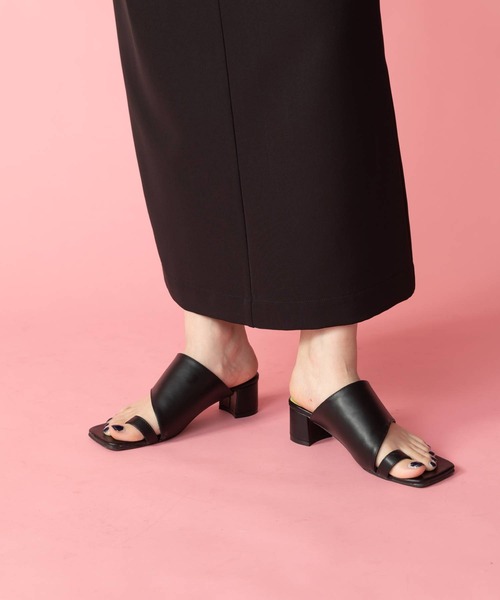 bohmal（ボマール）の「スクエアトゥセパレートトングサンダル（サンダル・レディース・ブラウン/ブラック・23.0cm/23.5cm/24.0cm/24.5cm）」の20枚目の写真