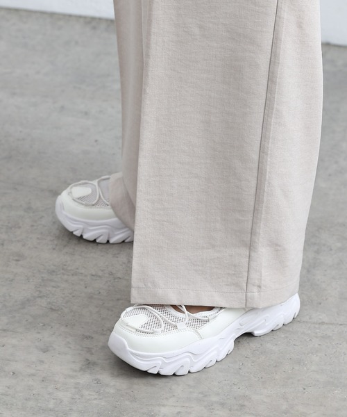 COLONY 2139（コロニートゥーワンスリーナイン）の「テックリネンワイドパンツ（スラックス・レディース・ブラック/サックスブルー/ライトベージュ・SMALL/MEDIUM/LARGE）」の15枚目の写真