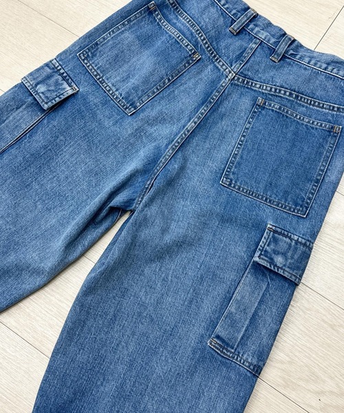 KIIT（キート）の「KIIT DOUBLE KNEE CARGO PANTS DENIM (KIP-P94A-006)（デニムパンツ・メンズ・インディゴブルー・3/1/2）」の2枚目の写真