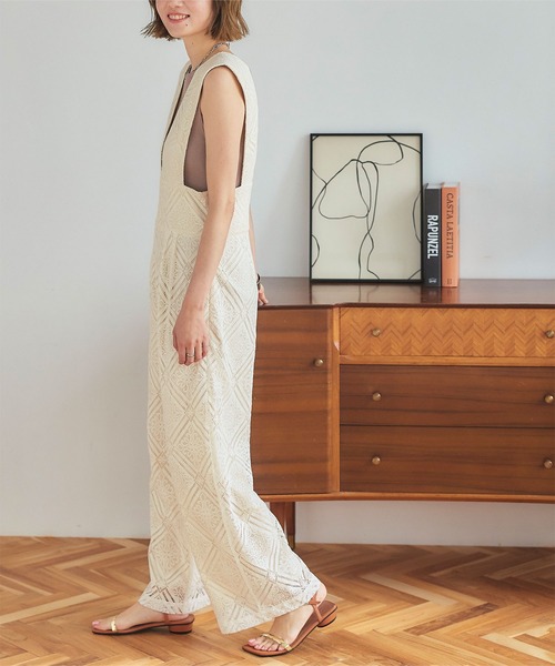 titivate（ティティベイト）の「ハイウエストレース