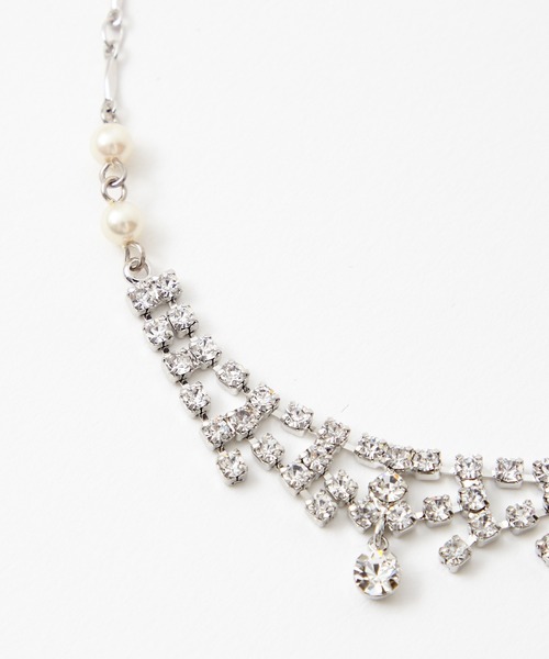 AIMER(エメ)の「チェコガラスラインストーンネックレス(ネックレス・レディース・ゴールド/シルバー・FREE)」の9枚目の写真