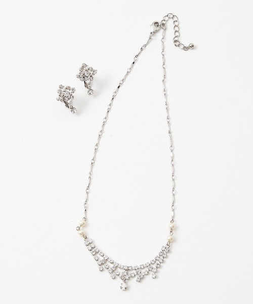 AIMER(エメ)の「チェコガラスラインストーンネックレス(ネックレス・レディース・ゴールド/シルバー・FREE)」の8枚目の写真