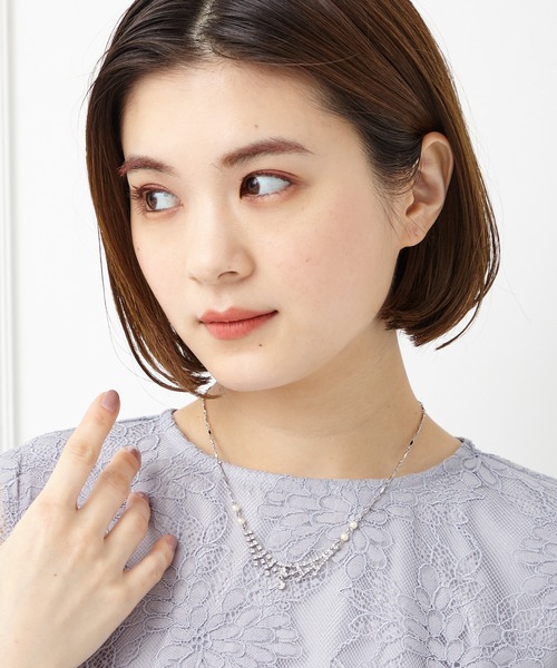 AIMER(エメ)の「チェコガラスラインストーンネックレス(ネックレス・レディース・ゴールド/シルバー・FREE)」の11枚目の写真