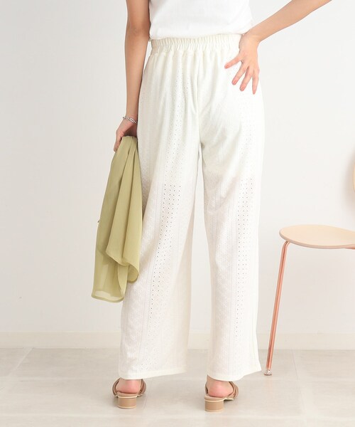 Cutie Blonde（キューティーブロンド）の「◆レース使いで上品さも兼ね備えた イージーワイドパンツ（その他パンツ・レディース・ブラック/アイボリー・00）」の13枚目の写真
