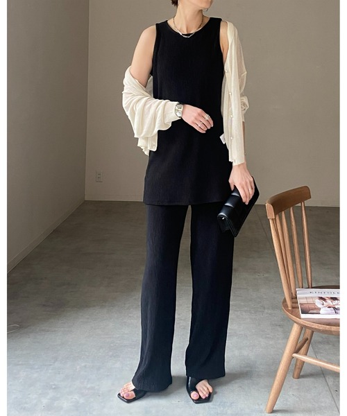 She's Closet(シーズクローゼット)の「楊柳プリーツアメスリタンクトッププルオーバー&パンツスタイルセットアップ(セットアップ・レディース・グレイッシュベージュ/ブラック/アイボリー・FREE)」の22枚目の写真