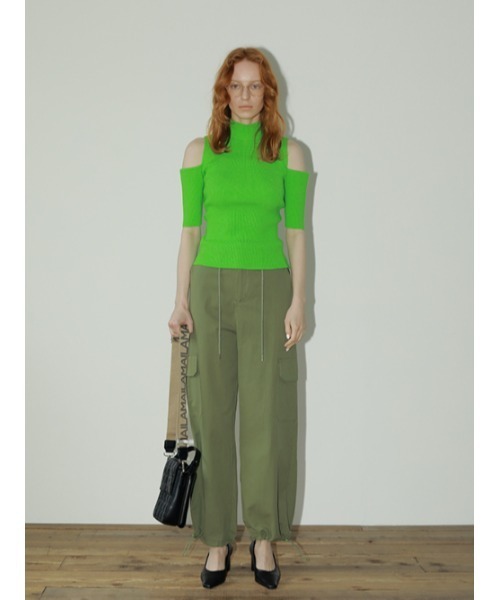 AMAIL(アマイル)の「Yuru cargo pants(カーゴパンツ・レディース・カーキ/ブラック・FREE)」の3枚目の写真