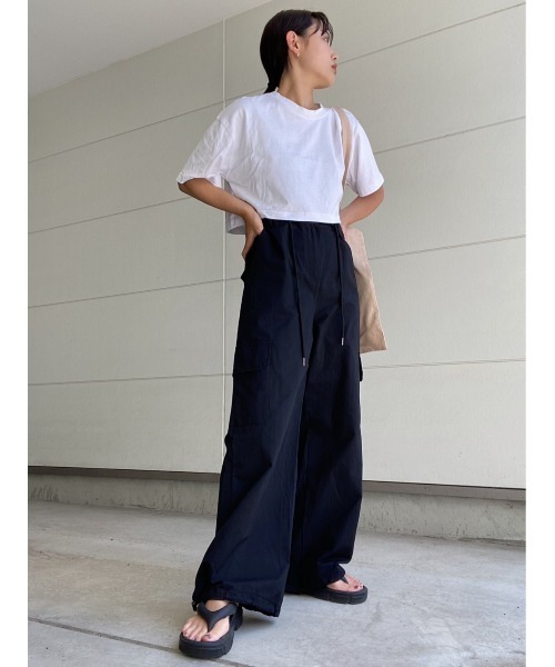 AMAIL(アマイル)の「Yuru cargo pants(カーゴパンツ・レディース・カーキ/ブラック・FREE)」の16枚目の写真