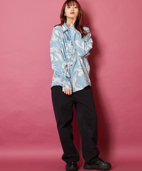 VETEMENTS PREAPOTER 総柄シャツ 変形 XLサイズ VETEMENTS PREAPOTER 総柄シャツ 変形 XLサイズ