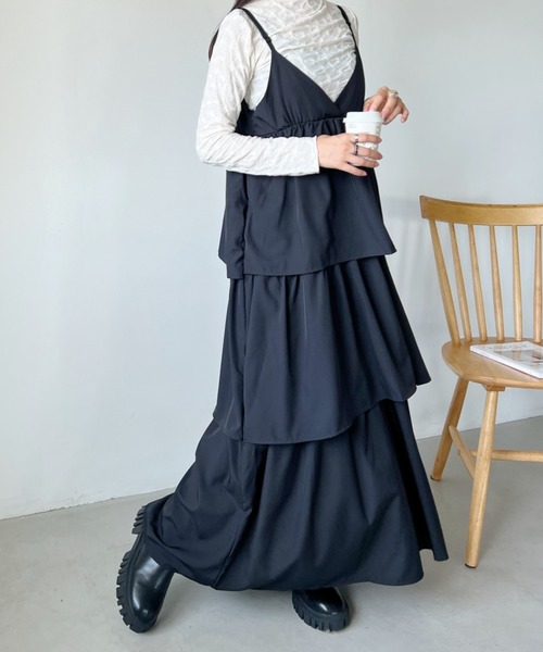 CLEA(クレア)の「カンカンティアードロングキャミワンピース(ワンピース・レディース・ブラック・FREE)」の10枚目の写真