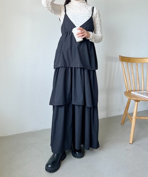 CLEA(クレア)の「カンカンティアードロングキャミワンピース(ワンピース・レディース・ブラック・FREE)」の8枚目の写真