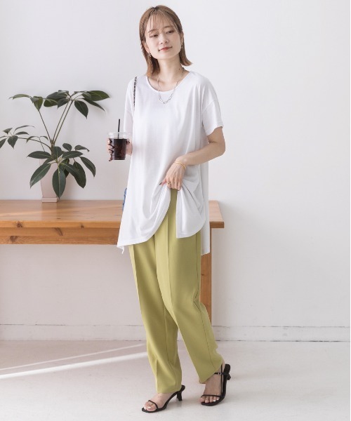 ad thie(アドティエ)の「チュニック丈 イレギュラーヘムTシャツ(Tシャツ/カットソー・レディース・スモークピンク/オフホワイト/パープル/ネイビー/ベージュ/ダークブラウン/杢グレー/ブラック・FREE/LL)」の18枚目の写真
